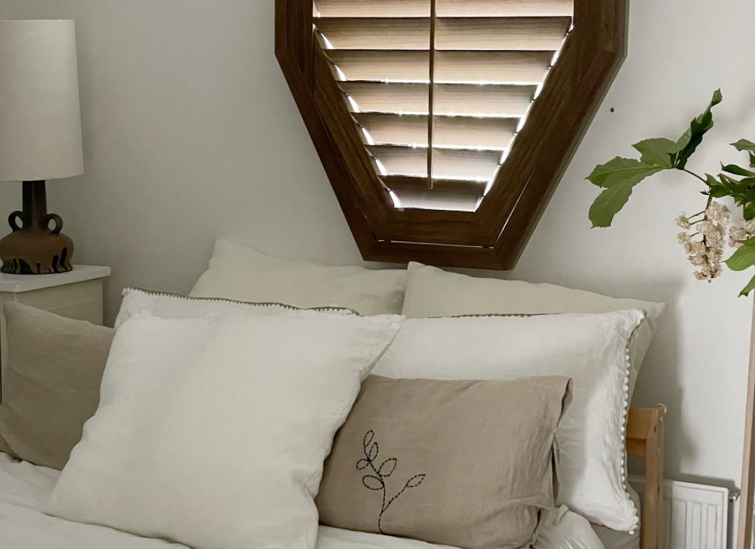 HuizeJolie close up special